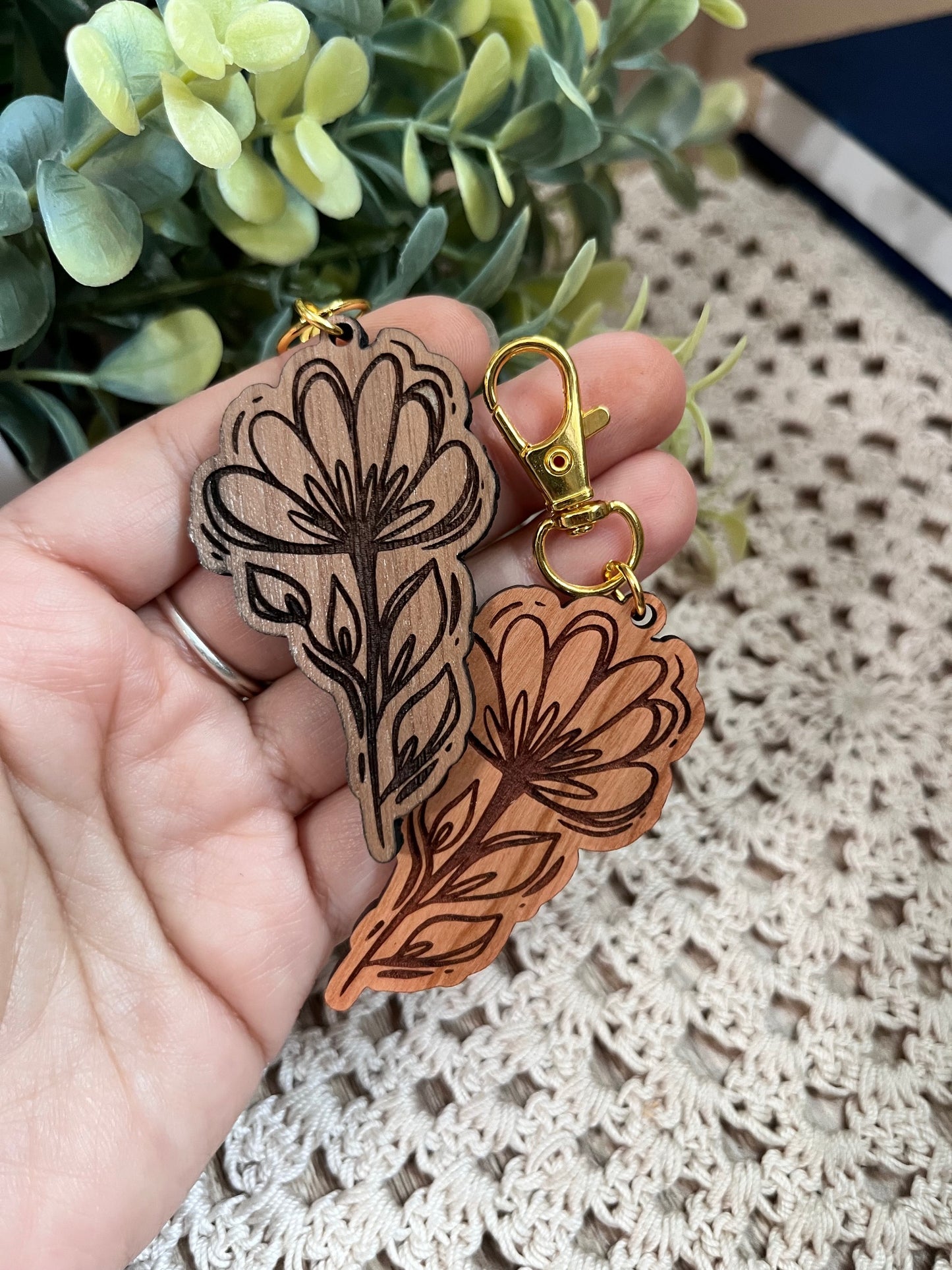 Flower Wood Keychain